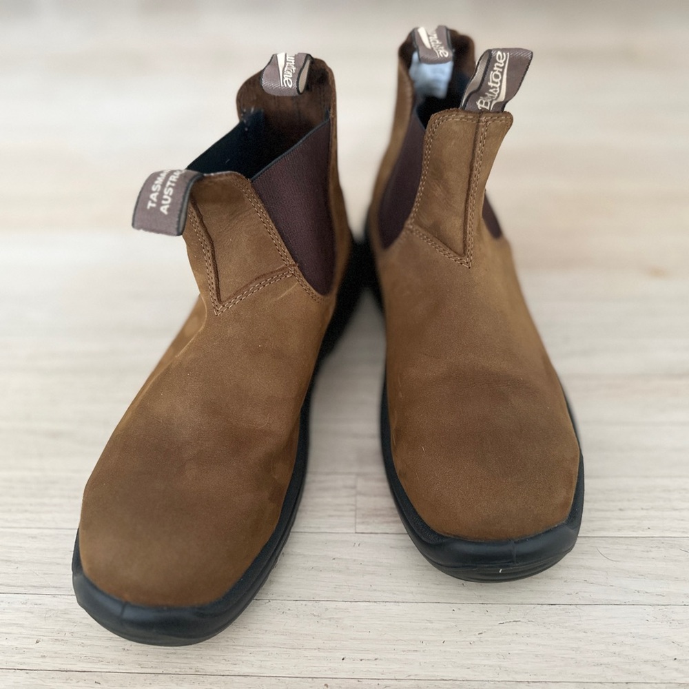 Saddle Brown Blundstone Men’s Work Boot — Model 164